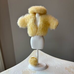Vintage 60s Barbie doll beige fur coat, hat, & purse